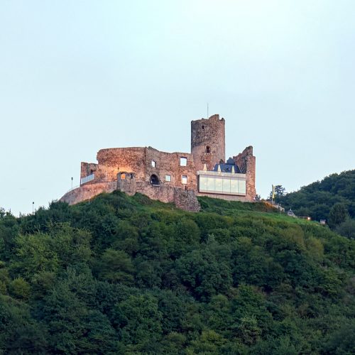 Burg Landshut Bernkastel-Kues bei Tag